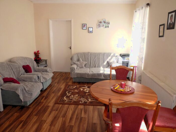 1 Bedroom Flat To Rent In Old Bedford Road, Luton, LU2
