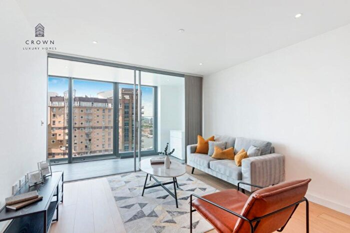 1 Bedroom Apartment To Rent In Landmark Pinnacle, Canary Wharf, E14