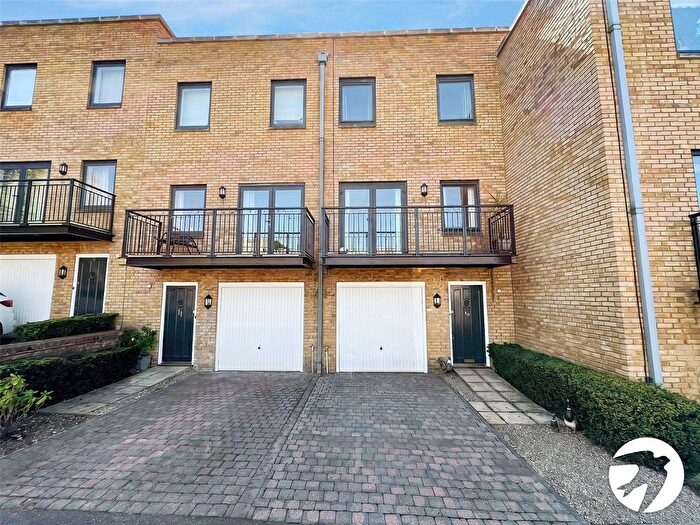 4 Bedroom Terraced House For Sale In Marc Brunel Way, Chatham, Kent, ME4