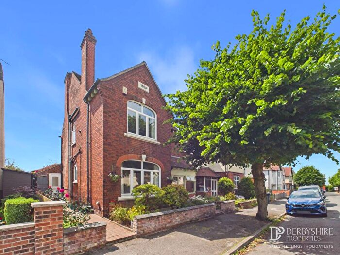 5 Bedroom Detached House For Sale In Lime Avenue, Ripley, DE5