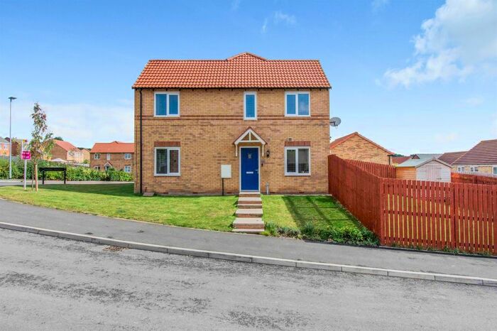 3 Bedroom Property To Rent In West Moor Croft, Goldthorpe, Rotherham, S63