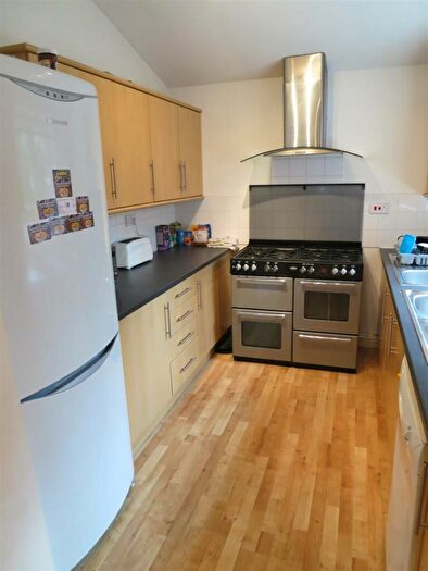 6 Bedroom Terraced House To Rent In £pppw, Moseley Road, Fallowfield, M14