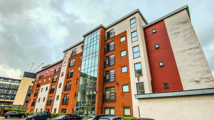 2 Bedroom Flat To Rent In Renolds House, Lamba Court, Salford, M5