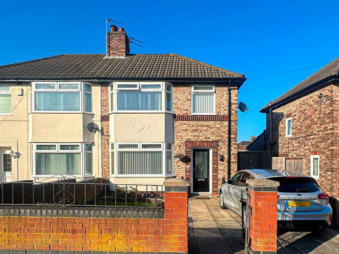 3 Bedroom Semi Detached House For Sale In Christopher Way, Liverpool, L16