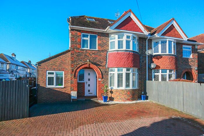 4 Bedroom Property For Sale In Mile Oak Road, Portslade, BN41