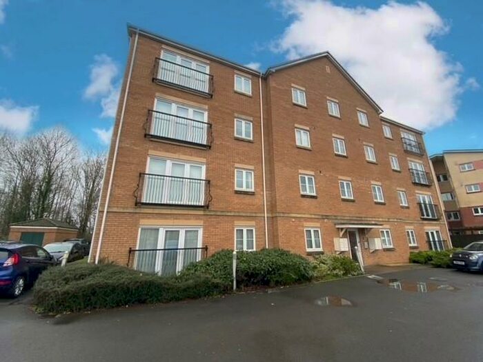 2 Bedroom Flat To Rent In Wyncliffe Gardens, Cardiff, CF23