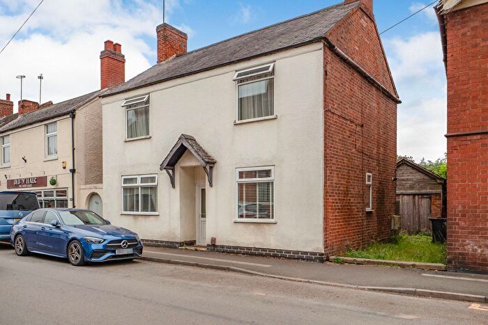 4 Bedroom Detached House For Sale In High Street, Ibstock, LE67