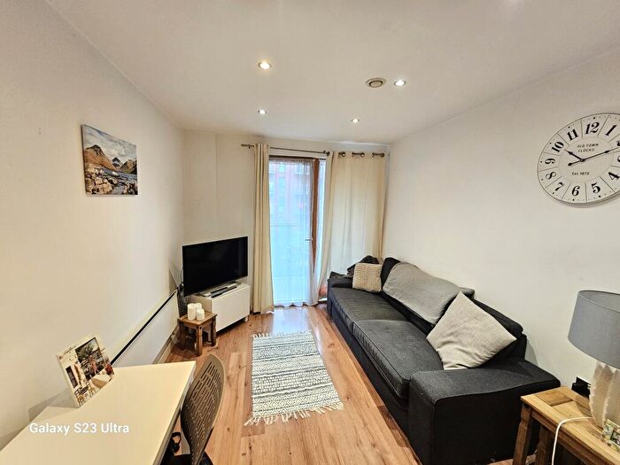 1 Bedroom Apartment To Rent In Porter Brook House, Ecclesall Road, Sheffield, S11