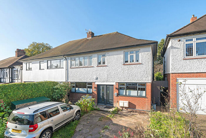 4 Bedroom Terraced House To Rent In Kings Avenue, London, SW12