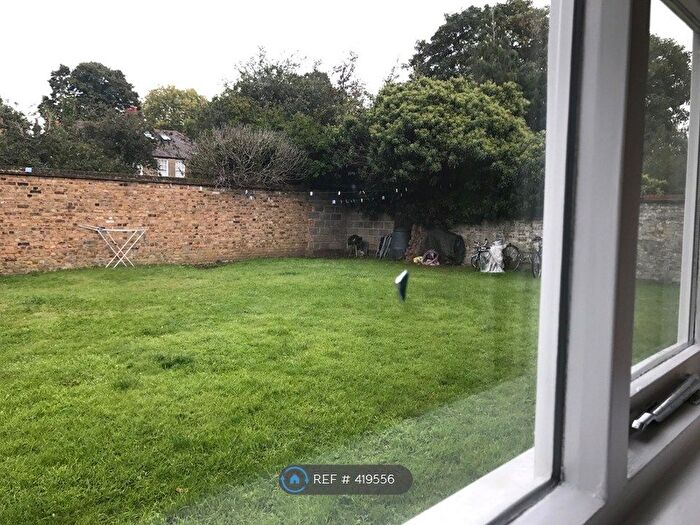 1 Bedroom Flat To Rent In Mount Pleasant Road, London, SE13