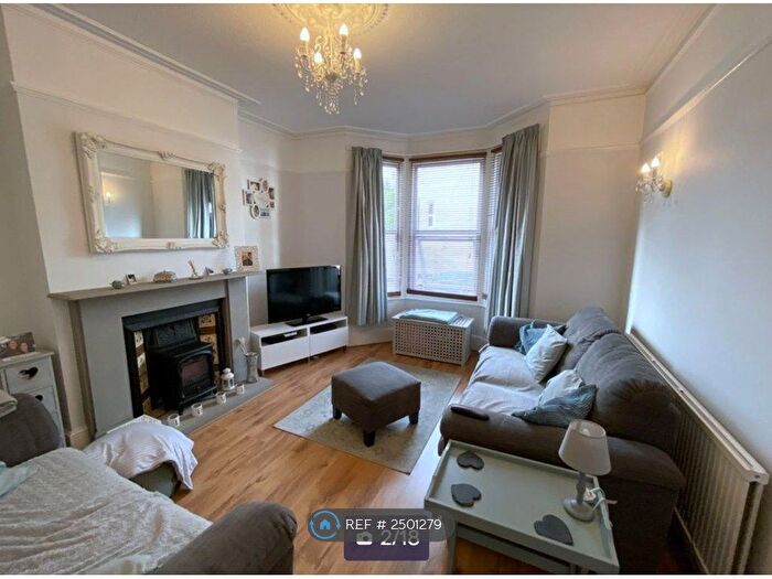 1 Bedroom Flat To Rent In Temple Road, Croydon, CR0