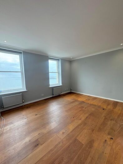 1 Bedroom Flat To Rent In Marine Parade, BN2