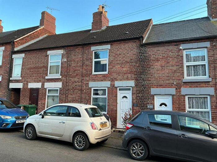 2 Bedroom Terraced House For Sale In Princess Street, Castle Gresley, Swadlincote, DE11