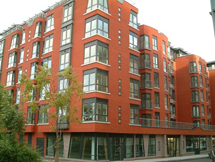 1 Bedroom Apartment To Rent In The X Building, L3