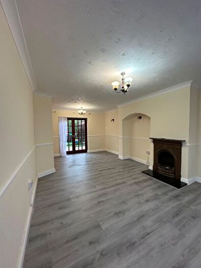 2 Bedroom Terraced House To Rent In Fitzstephen Road, Becontree, Dagenham, RM8