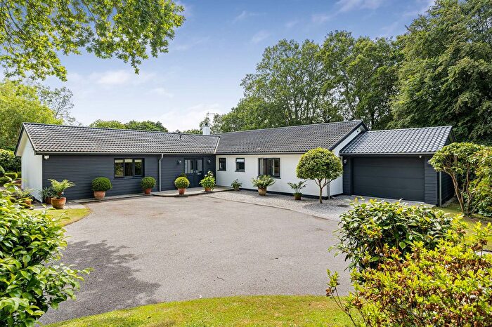 4 Bedroom Detached Bungalow For Sale In Trevilla, Feock, TR3