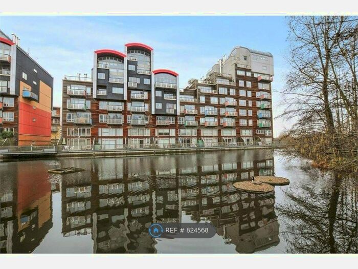 2 Bedroom Flat To Rent In Faraday Lodge, London, SE10