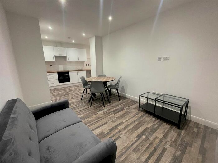1 Bedroom Flat To Rent In Church Court, Morley, Leeds, LS27