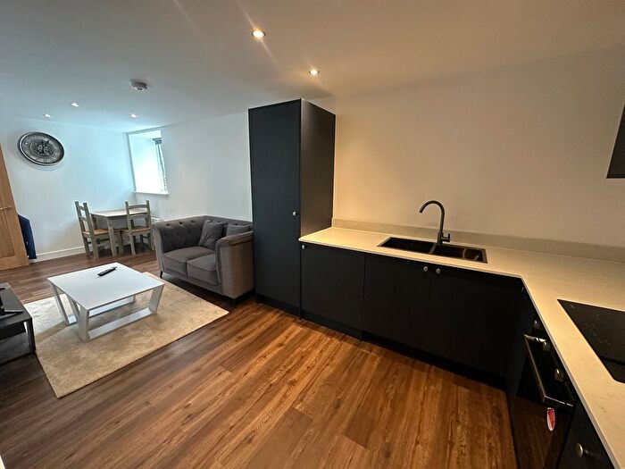 1 Bedroom Flat To Rent In Prospect Street, Huddersfield, HD1