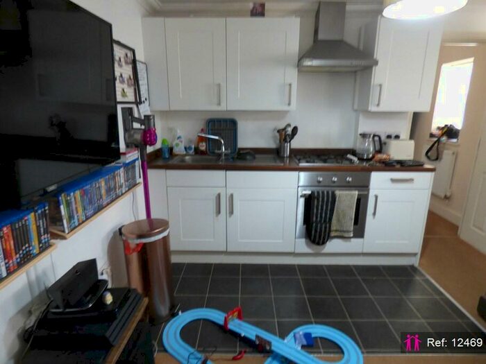 1 Bedroom Apartment To Rent In Cambridge Road, Eastbourne, BN22