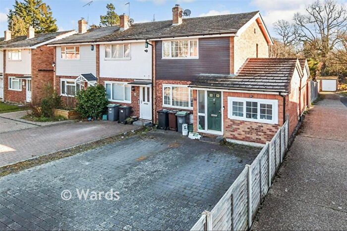 2 Bedroom End Of Terrace House For Sale In Heron Road, Larkfield, Aylesford, Kent, ME20