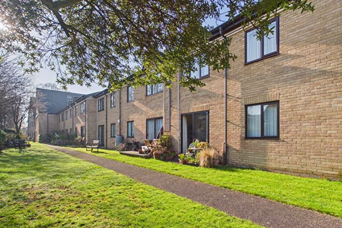 1 Bedroom Flat For Sale In Havenfield, Arbury Road, Cambridge, CB4