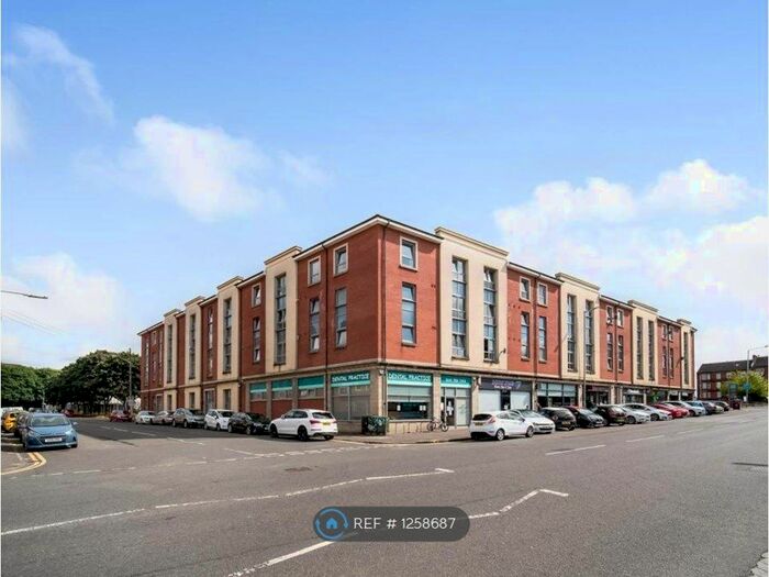 2 Bedroom Flat To Rent In Alexandra Gate, Glasgow G31