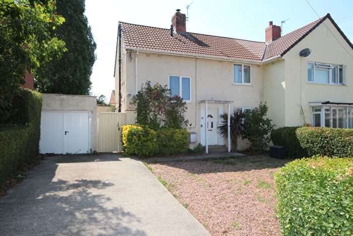 3 Bedroom Semi Detached House For Sale In Woodbury Road, Bridgwater, TA6