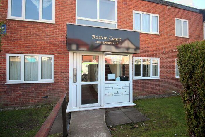 1 Bedroom Ground Flat To Rent In Roston Road, Salford, M7