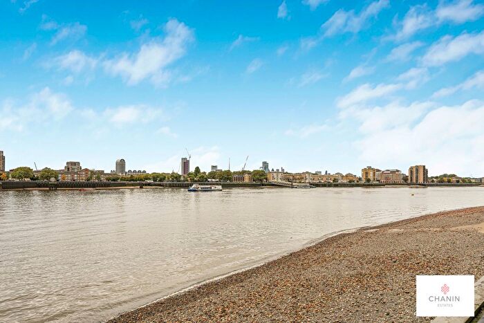 1 Bedroom Flat To Rent In Nova Building, Isle Of Dogs, E14