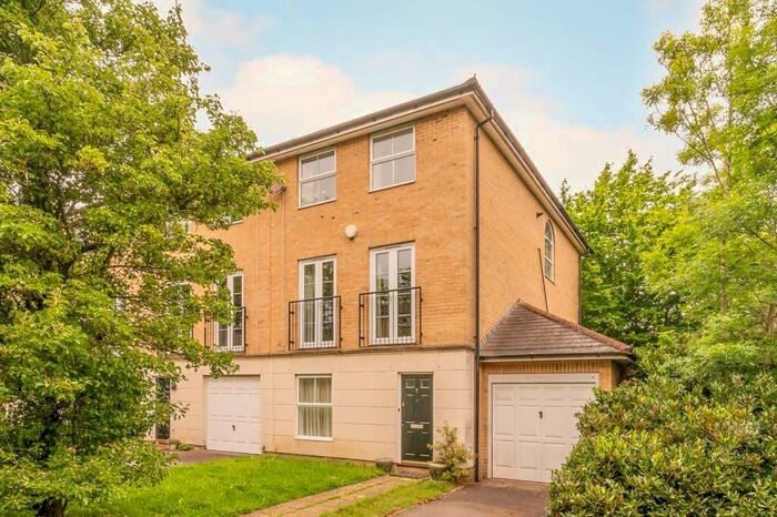 4 Bedroom House To Rent In Sydenham Hill, Upper Sydenham, London, SE26