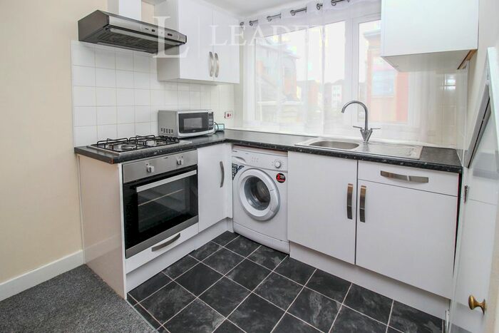 2 Bedroom Flat To Rent In Butts, Coventry, CV1