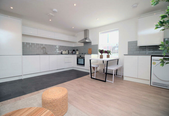 1 Bedroom Serviced Apartments To Rent In Fishponds Flat, - Fishponds Road, Eastville, Bristol, Somerset, BS5