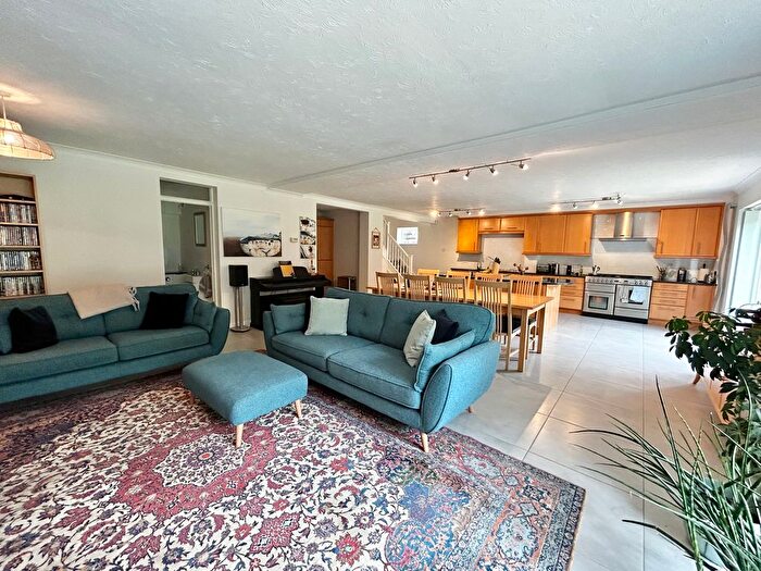 5 Bedroom Detached House For Sale In Holfen Close, Martlesham, Woodbridge, IP12