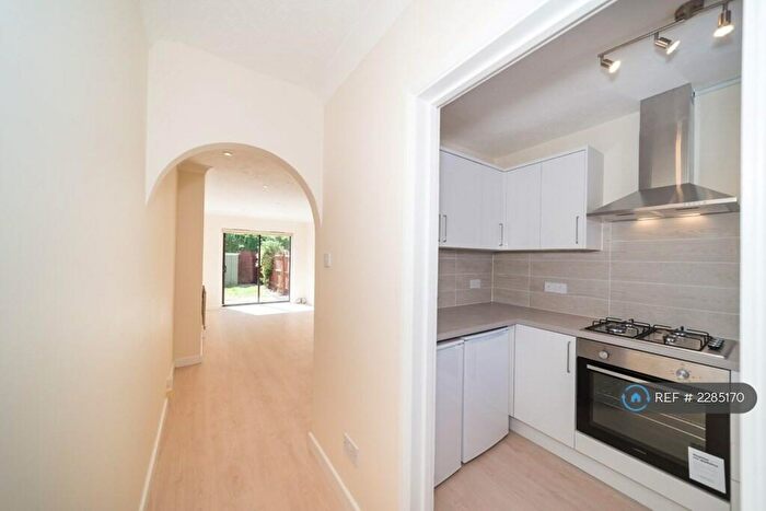 2 Bedroom Semi-Detached House To Rent In Queens Park Road, Romford, RM3