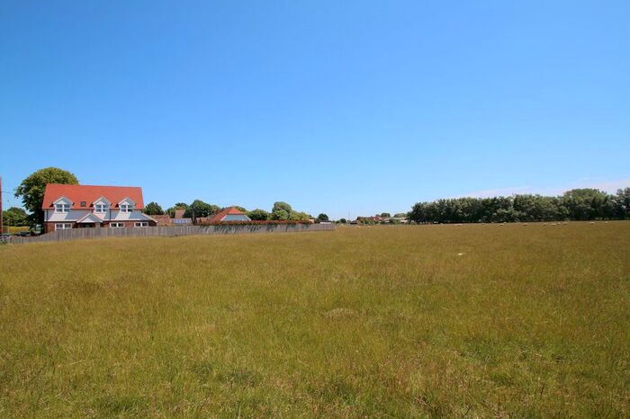 4 Bedroom Detached House For Sale In Swamp Road, Old Romney, Romney Marsh, TN29