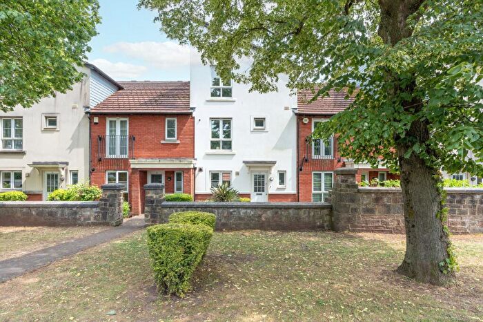 4 Bedroom Terraced House To Rent In Bartholomews Square, Horfield, Bristol, Somerset, BS7