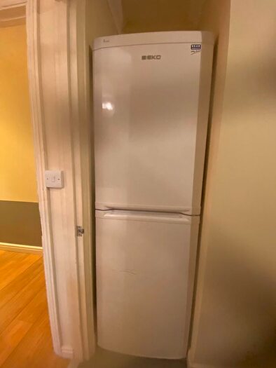 1 Bedroom Flat To Rent In Gawton Crescent, Netherne On The Hill, CR5
