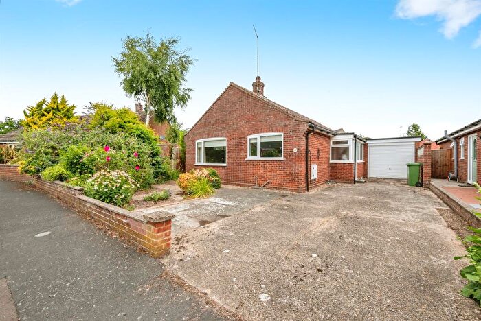2 Bedroom Detached Bungalow For Sale In Simpson Close, North Walsham, NR28