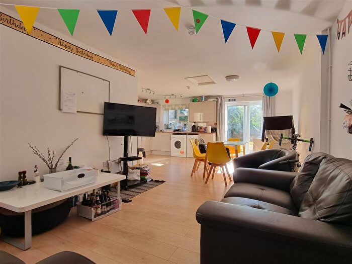 1 Bedroom Property To Rent In Room, Garden Walk, Cambridge, CB4