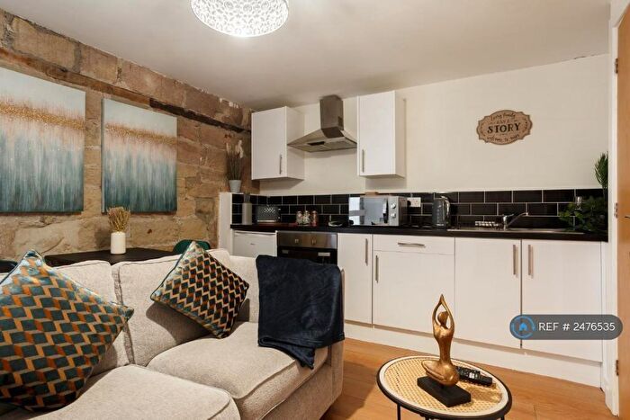 1 Bedroom Flat To Rent In Rivermill Court, Leeds, LS5