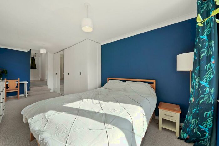 2 Bedroom Apartment To Rent In The Drive, Ilford, IG1