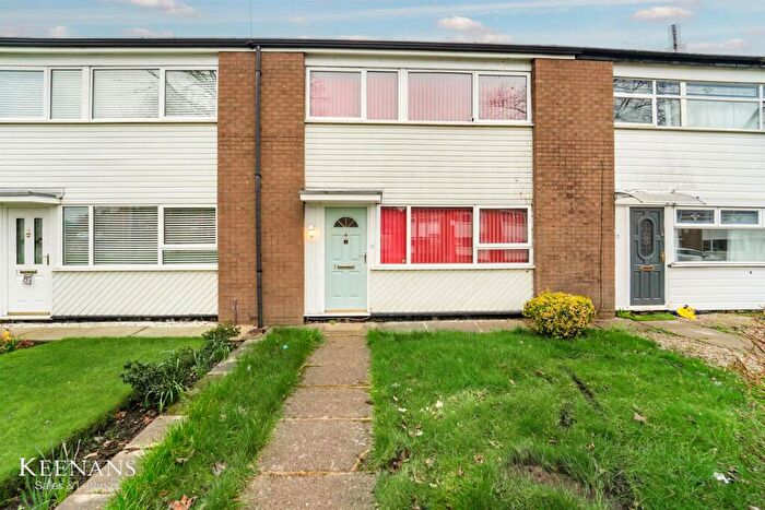 3 Bedroom Terraced House For Sale In Larkfield Grove, Bolton, BL2