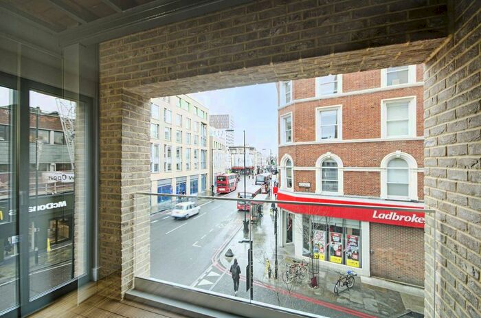1 Bedroom Flat To Rent In Boleyn Road, Dalston, London, N16