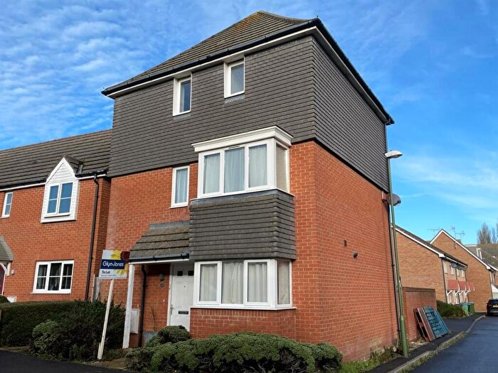 4 Bedroom Detached House To Rent In Olliver Acre, Littlehampton, BN17