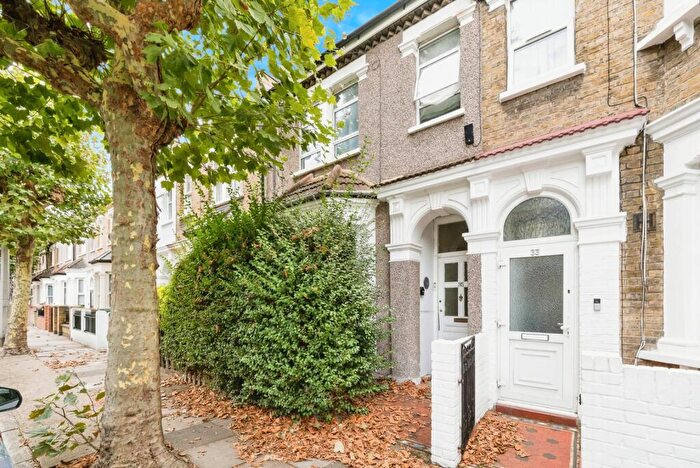 5 Bedroom Terraced House For Sale In Bolton Road, London, London, E15