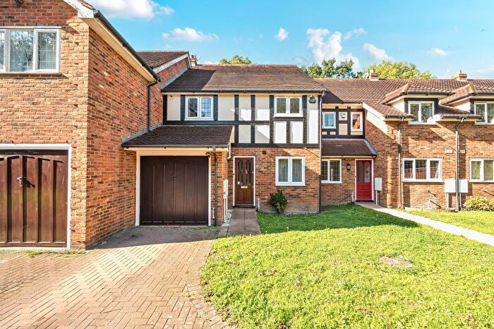 3 Bedroom Terraced House For Sale In Colnbrook, SL3