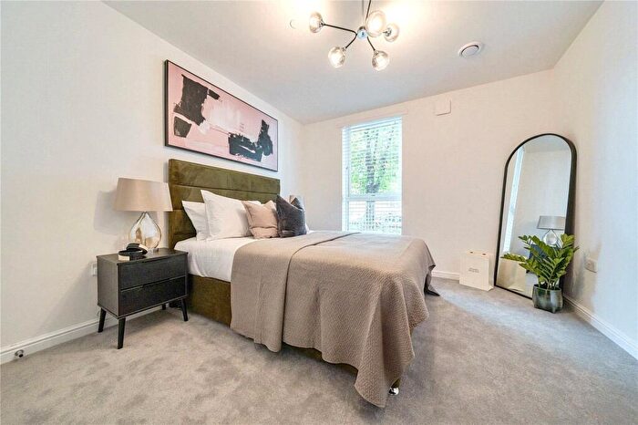1 Bedroom Apartment For Sale In Hadlow Road, Sidcup, DA14