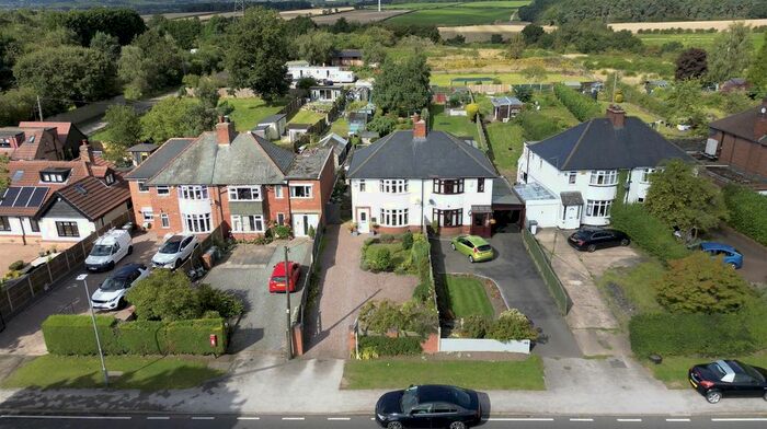 3 Bedroom Semi-Detached House For Sale In Mansfield Road, Papplewick, Nottingham, NG15