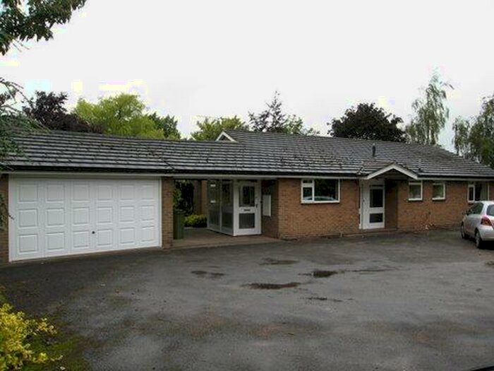 3 Bedroom Bungalow To Rent In Whitgreave Lane, Whitgreave, ST18